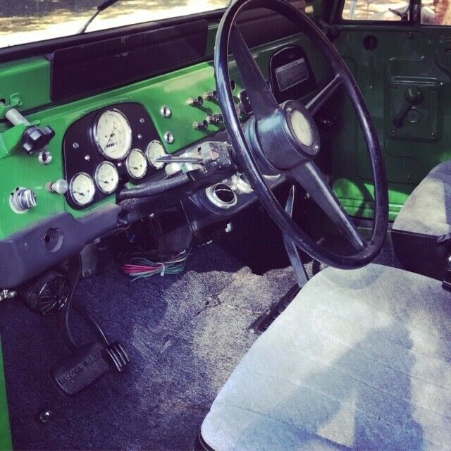 Toyota FJ Cruiser 1970 image number 17