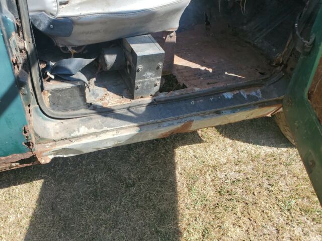 Ford Bronco 1966 image number 37