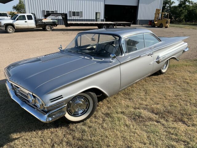 Chevrolet Impala 1960 image number 6
