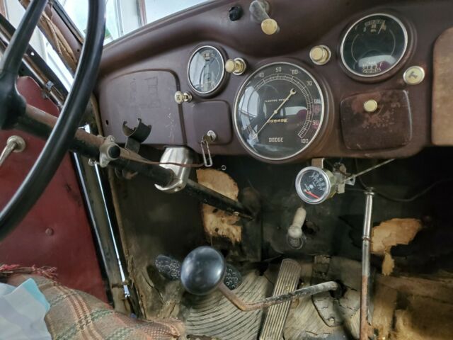 Dodge Coupe 1935 image number 8