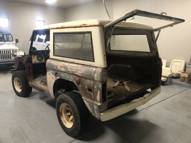 Ford Bronco 1973 image number 6