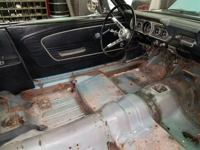 Ford Mustang 1966 image number 36
