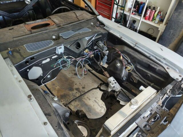 Plymouth Barracuda 1973 image number 7