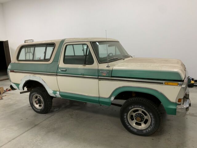 Ford Bronco 1979 image number 11
