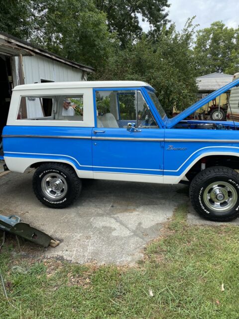 Ford Bronco 1974 image number 14