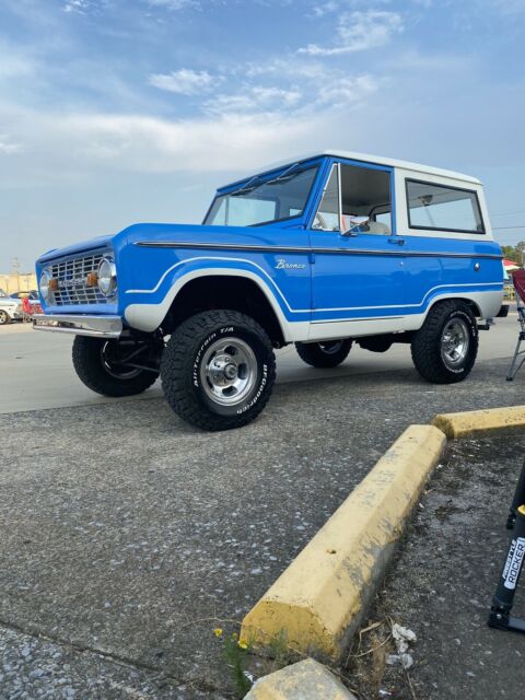 Ford Bronco 1974 image number 24