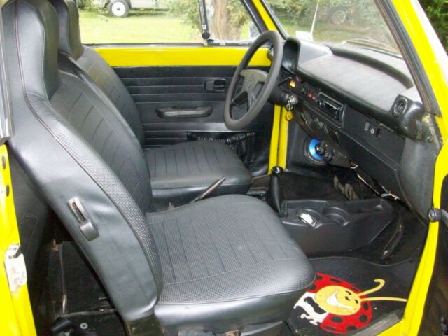 Volkswagen Beetle Cabriolet 1975 image number 6