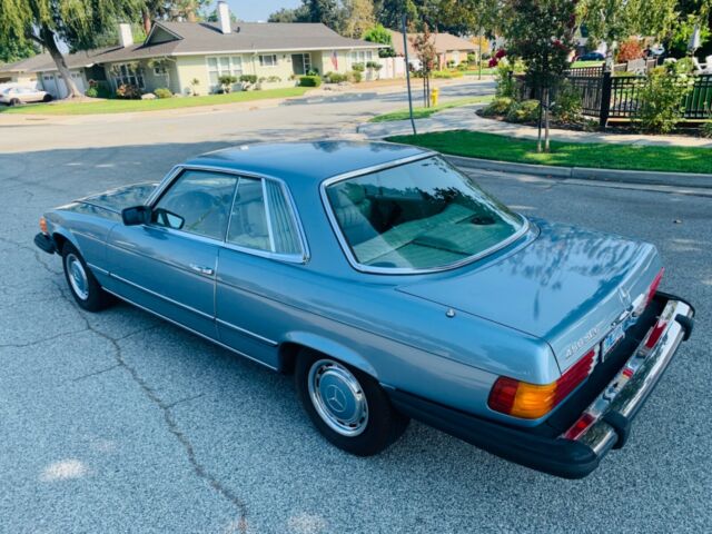 Mercedes-Benz SL-Class 1976 image number 34