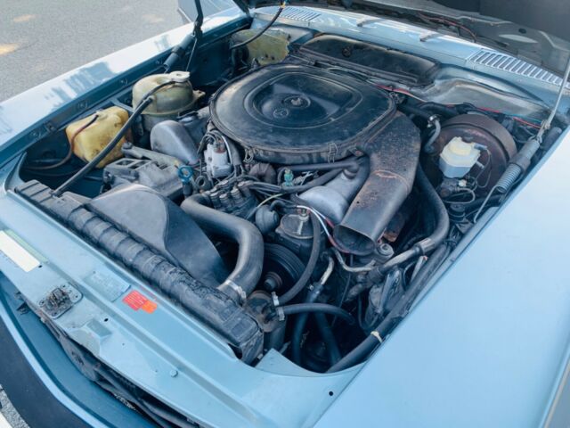Mercedes-Benz SL-Class 1976 image number 46