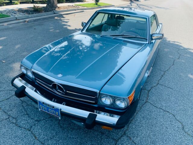 Mercedes-Benz SL-Class 1976 image number 9