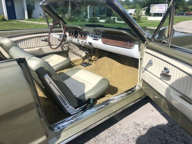Ford Mustang 1965 image number 30