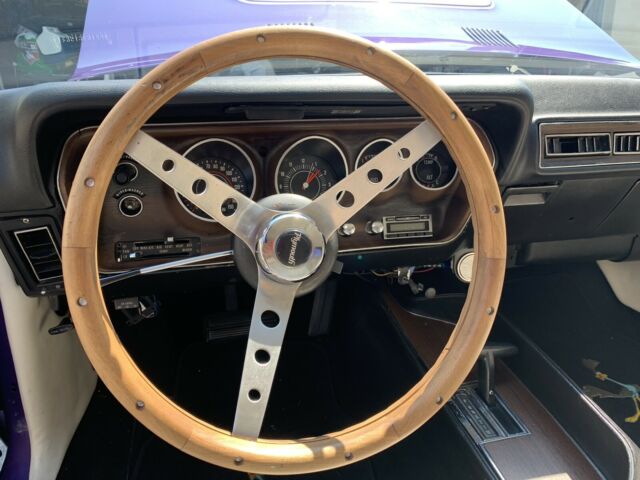 Plymouth Roadrunner 1973 image number 16