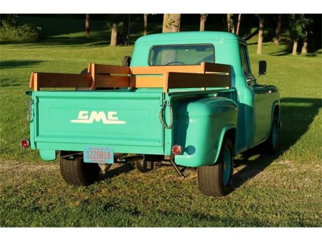 GMC 100 1959 image number 27