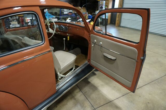 Volkswagen BEETLE SLIDE ROOF 1957 image number 40