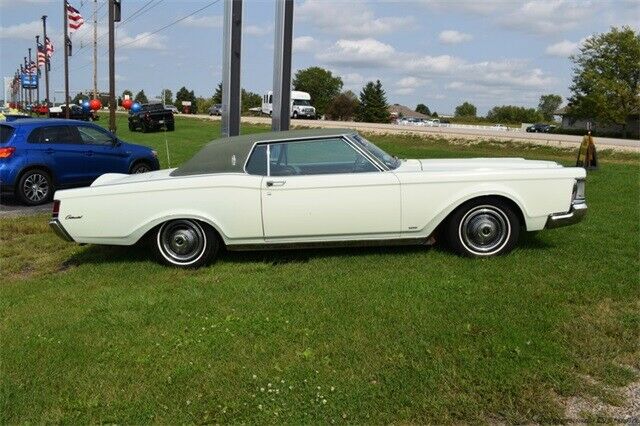 Lincoln Mark Series 1969 image number 1