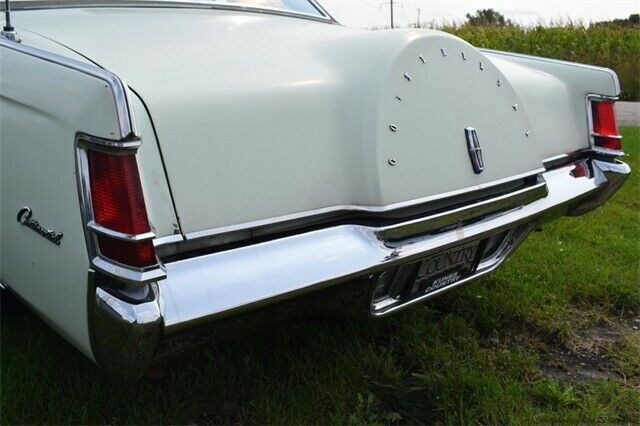 Lincoln Mark Series 1969 image number 43