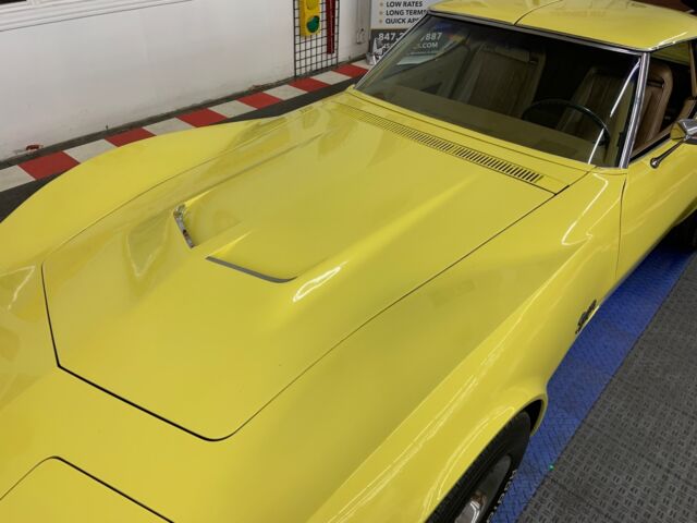 Chevrolet Corvette 1970 image number 21