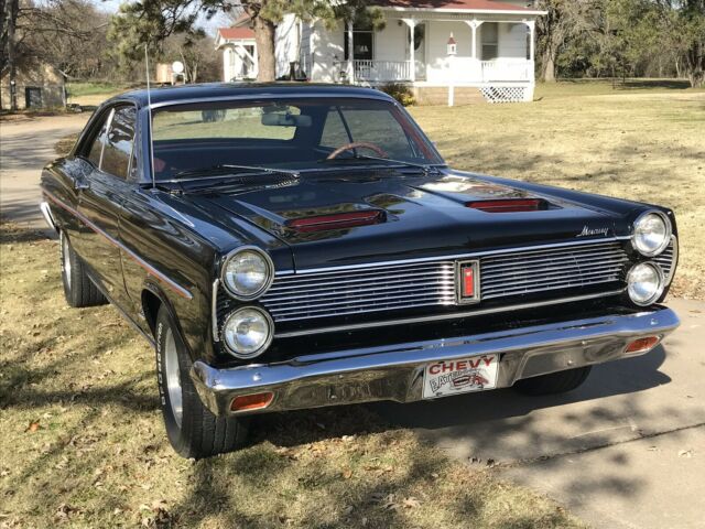 Mercury Comet 6.4 Hardtop 1967 image number 2