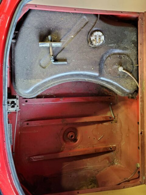 Jaguar E-Type 1969 image number 15