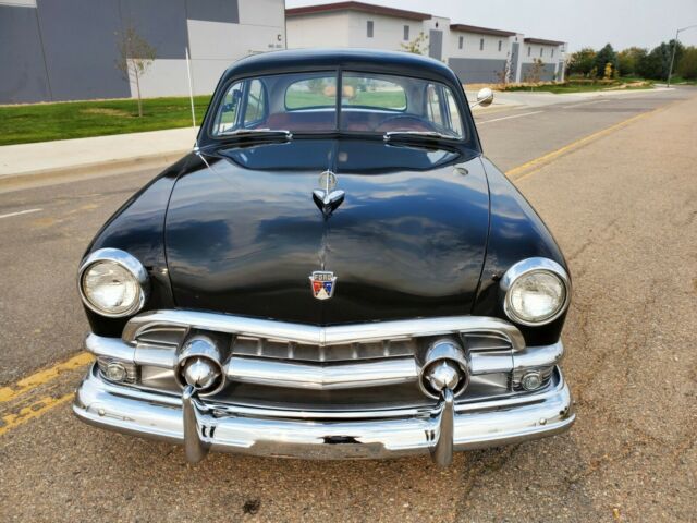 Ford Deluxe 1951 image number 26