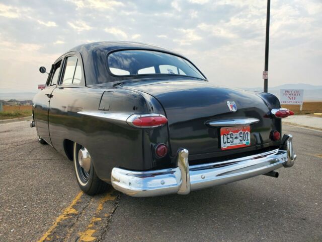 Ford Deluxe 1951 image number 31