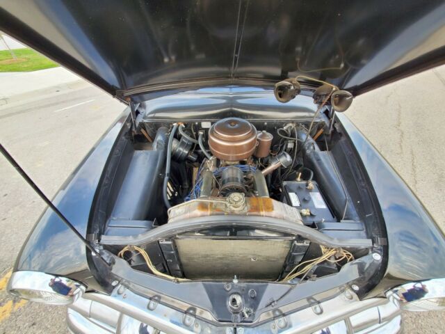 Ford Deluxe 1951 image number 37