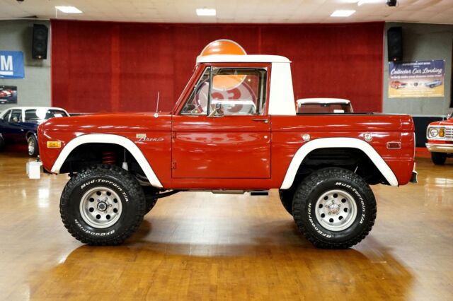 Ford Bronco 1974 image number 2
