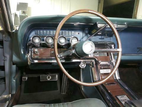 Ford Thunderbird 1965 image number 39