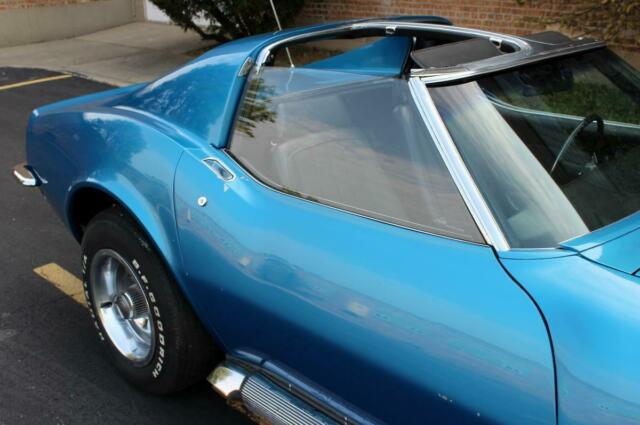 Chevrolet Corvette 1969 image number 18