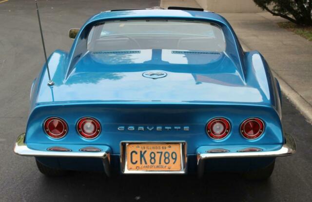 Chevrolet Corvette 1969 image number 28