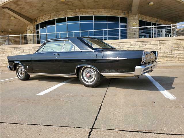 Ford Galaxie 1965 image number 18
