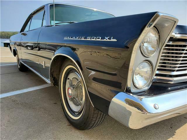 Ford Galaxie 1965 image number 5
