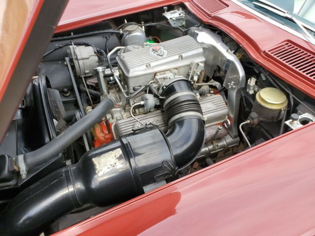 Chevrolet Corvette 1965 image number 21