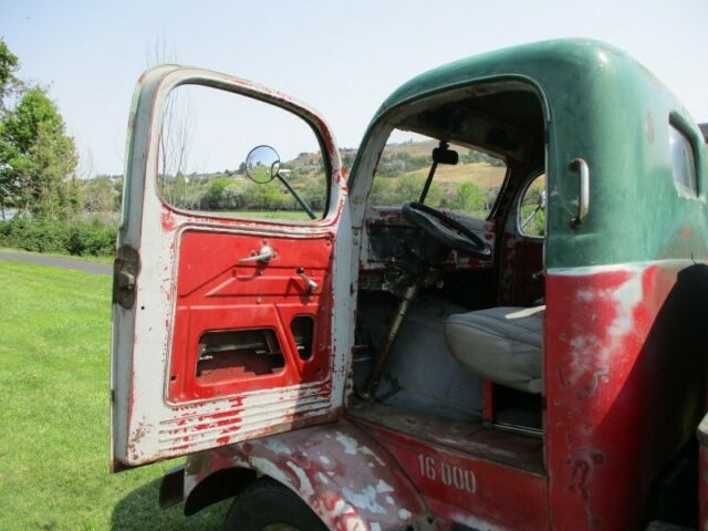Dodge COE 1940 image number 31