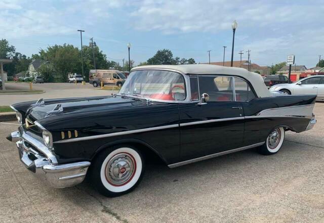 Chevrolet Bel Air/150/210 1957 image number 1