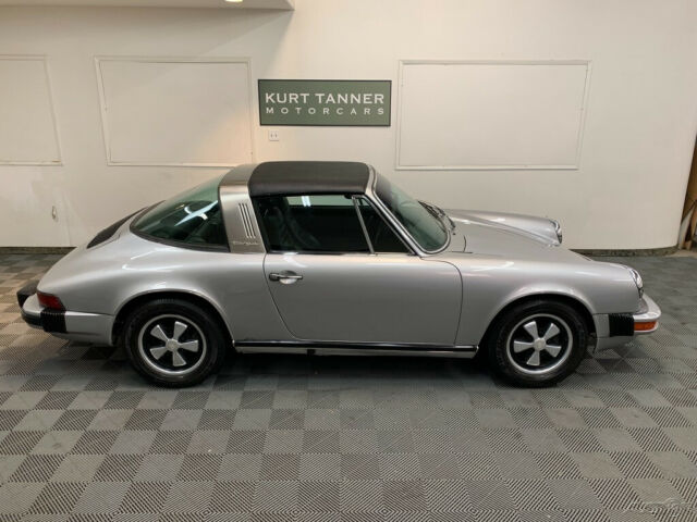 Porsche 911 1977 image number 19