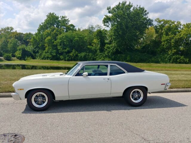 Chevrolet Nova 1972 image number 1