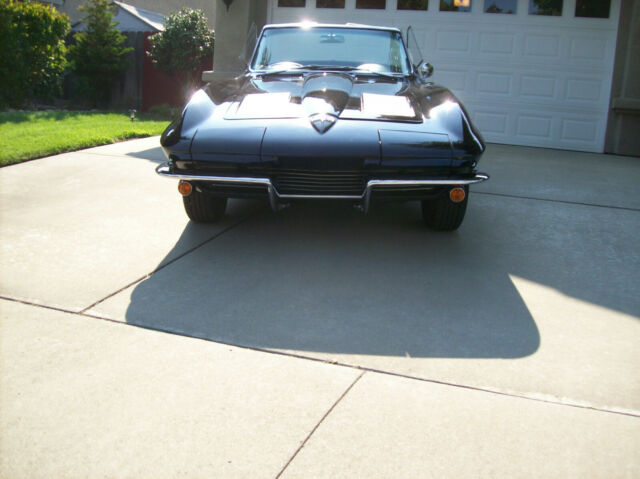 Chevrolet Corvette 1963 image number 46