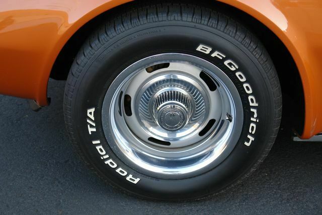 Chevrolet Corvette 1972 image number 15