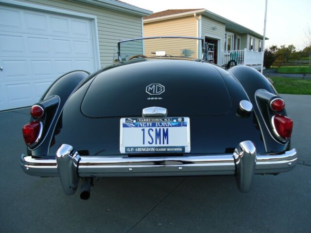 MG MGA 1960 image number 6