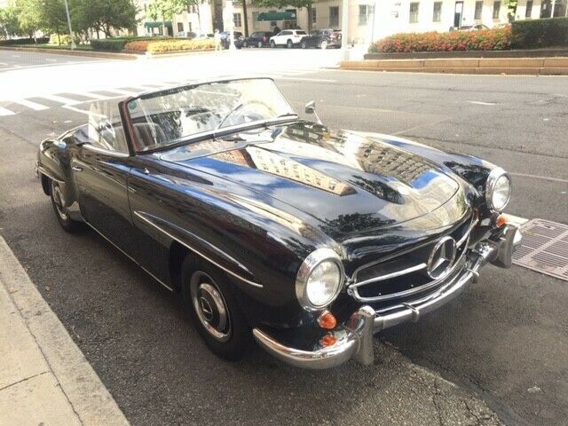 Mercedes-Benz SL-Class 1962 image number 3