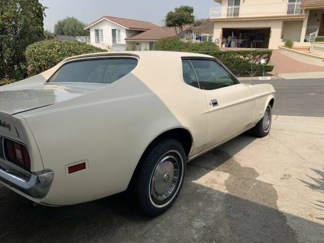 Ford Mustang 1972 image number 4
