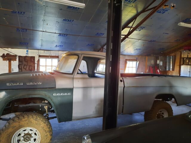 Dodge Power Wagon 1964 image number 0
