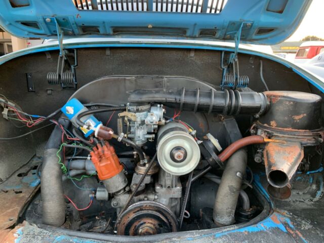Volkswagen Karmann Ghia 1971 image number 9