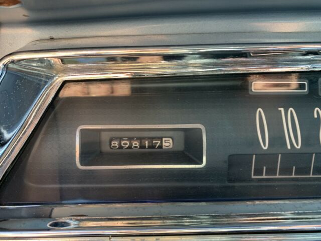Oldsmobile Starfire 1962 image number 14