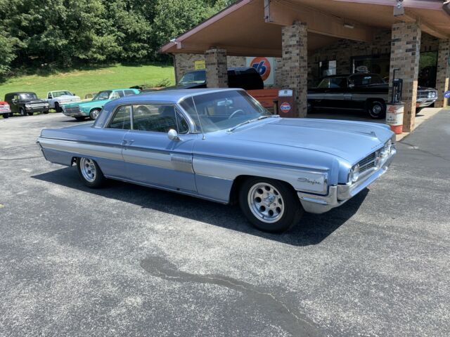 Oldsmobile Starfire 1962 image number 27