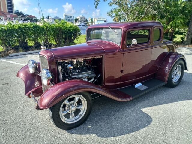 Ford Coupe 1932 image number 25