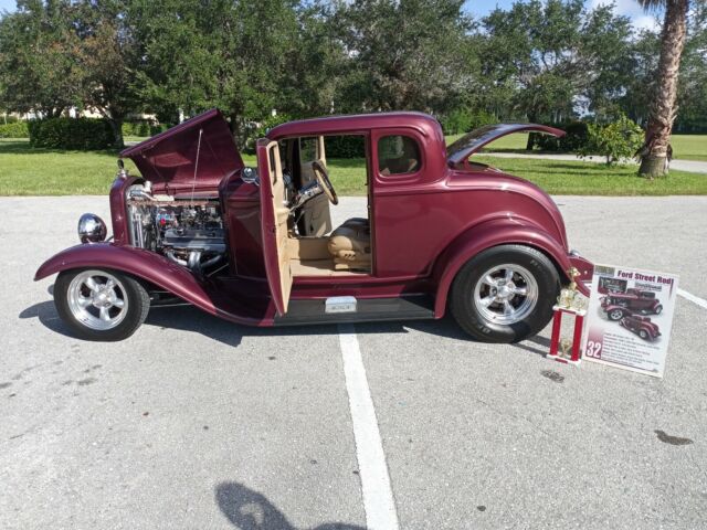 Ford Coupe 1932 image number 31