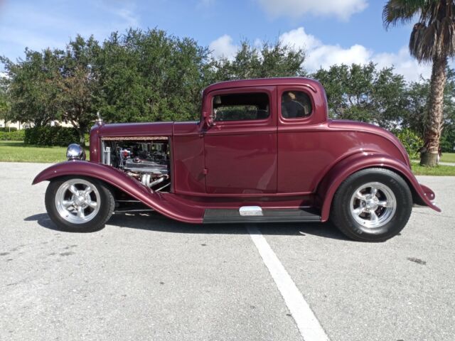 Ford Coupe 1932 image number 37