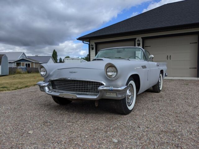 Ford Thunderbird 1957 image number 12